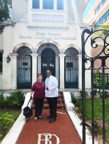 Svg+xml,%3Csvg%20xmlns%3D'http%3A%2F%2Fwww.w3, Spanish Classes In Panama | Learn Spanish Abroad | Spanish Language Immersion Programs