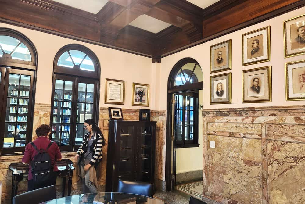 20240201 Marble And Woodwork From Italy Original 1925, Spanish Classes In Panama | Learn Spanish Abroad | Spanish Language Immersion Programs