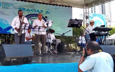 Svg+xml,%3Csvg%20xmlns%3D'http%3A%2F%2Fwww.w3, Spanish Classes In Panama | Learn Spanish Abroad | Spanish Language Immersion Programs