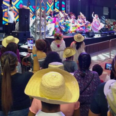 Svg+xml,%3Csvg%20xmlns%3D'http%3A%2F%2Fwww.w3, Spanish Classes In Panama | Learn Spanish Abroad | Spanish Language Immersion Programs