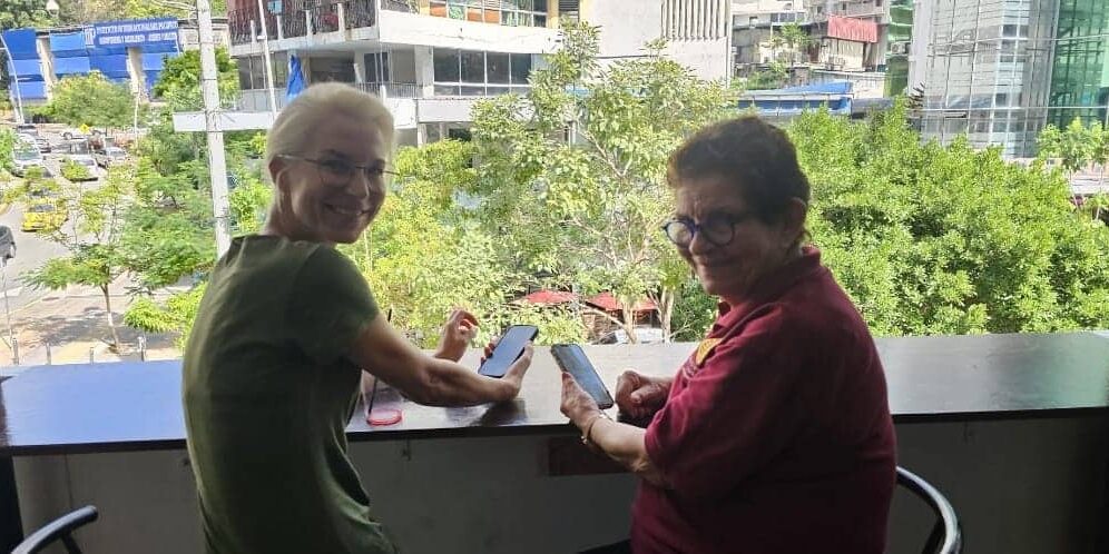 Svg+xml,%3Csvg%20xmlns%3D'http%3A%2F%2Fwww.w3, Spanish Classes In Panama | Learn Spanish Abroad | Spanish Language Immersion Programs