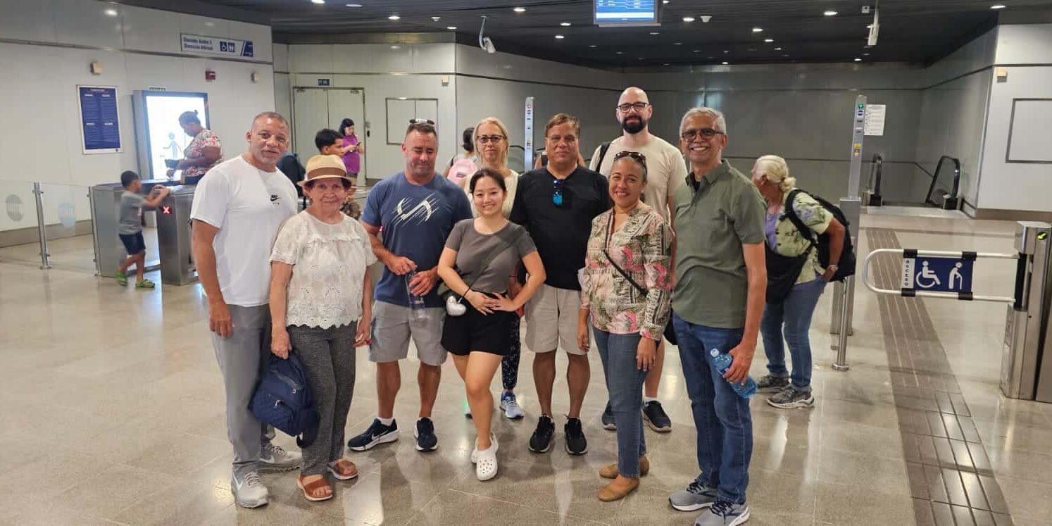 Svg+xml,%3Csvg%20xmlns%3D'http%3A%2F%2Fwww.w3, Spanish Classes In Panama | Learn Spanish Abroad | Spanish Language Immersion Programs